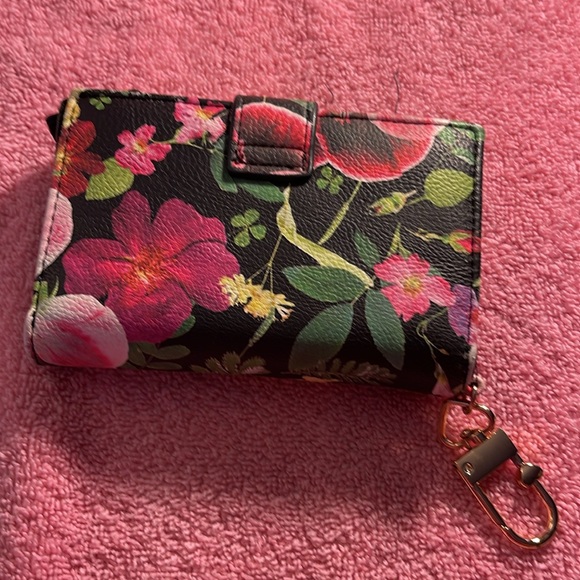 Pre-loved Betsey Johnson Wallet Card Case Key Ring Small 3.25"(h) x 5"(w) - Picture 3 of 5
